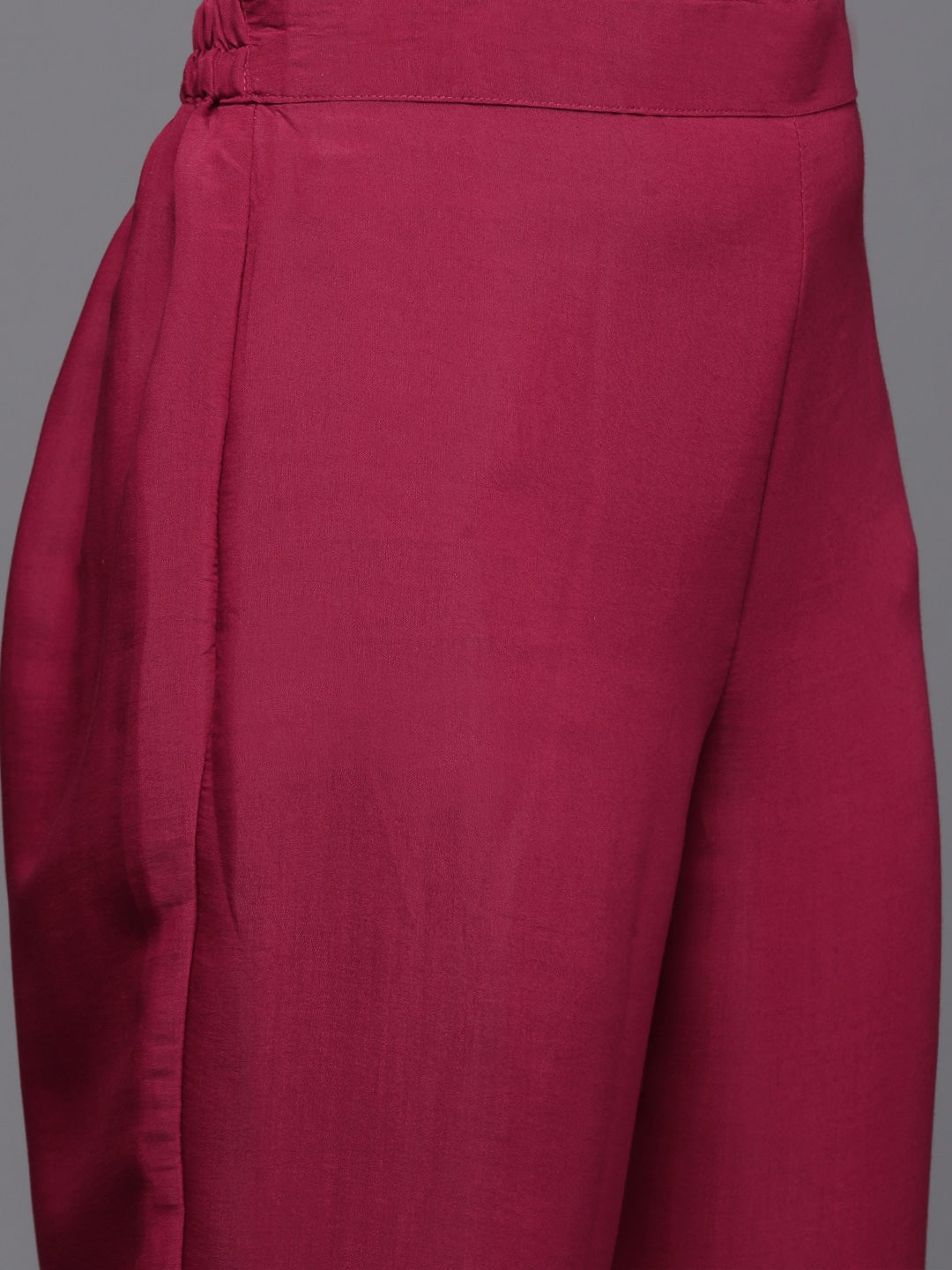 Women Embroidered VISCOSE CHANDERI kurta set
