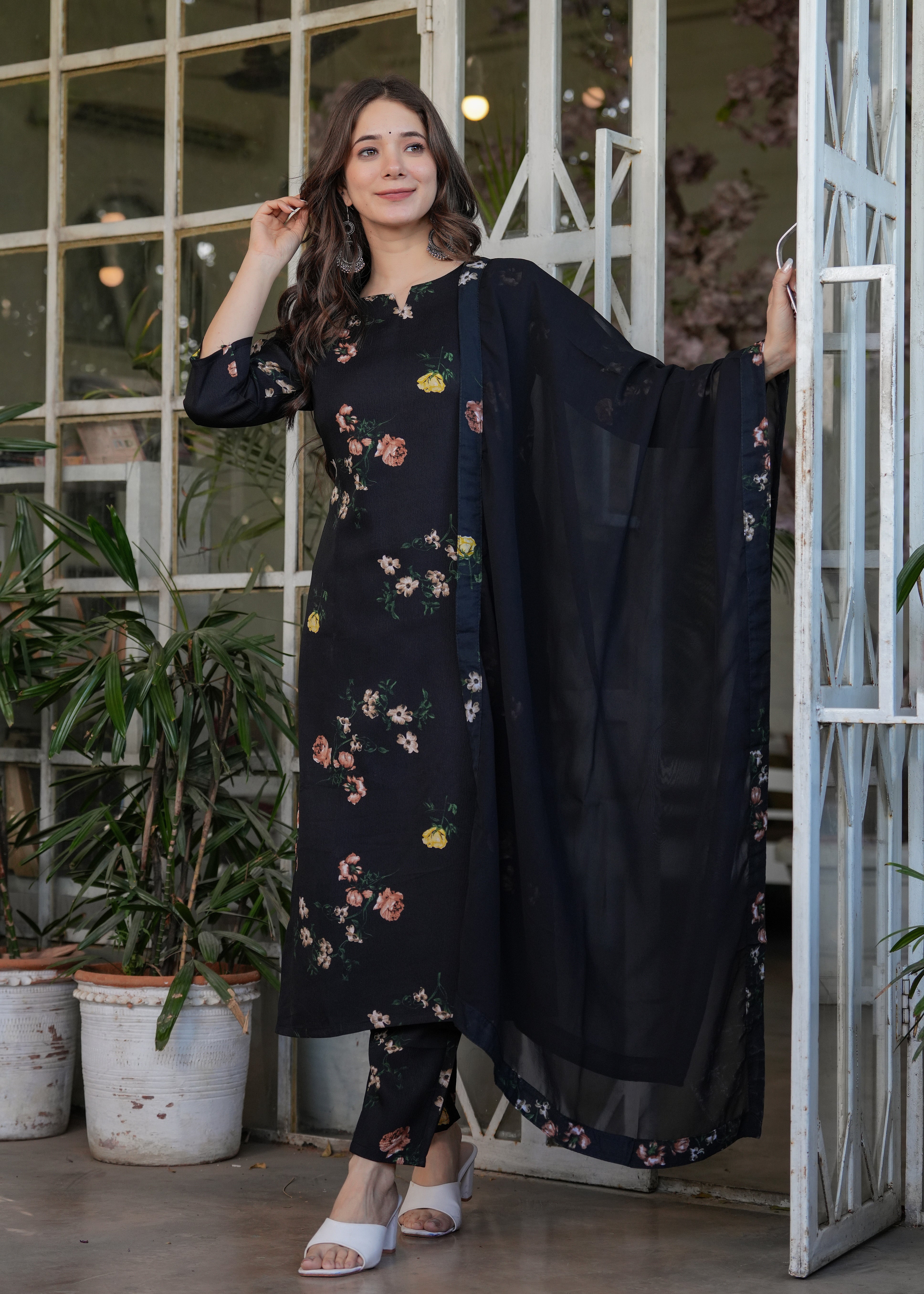 Elegant Black Floral Kurti