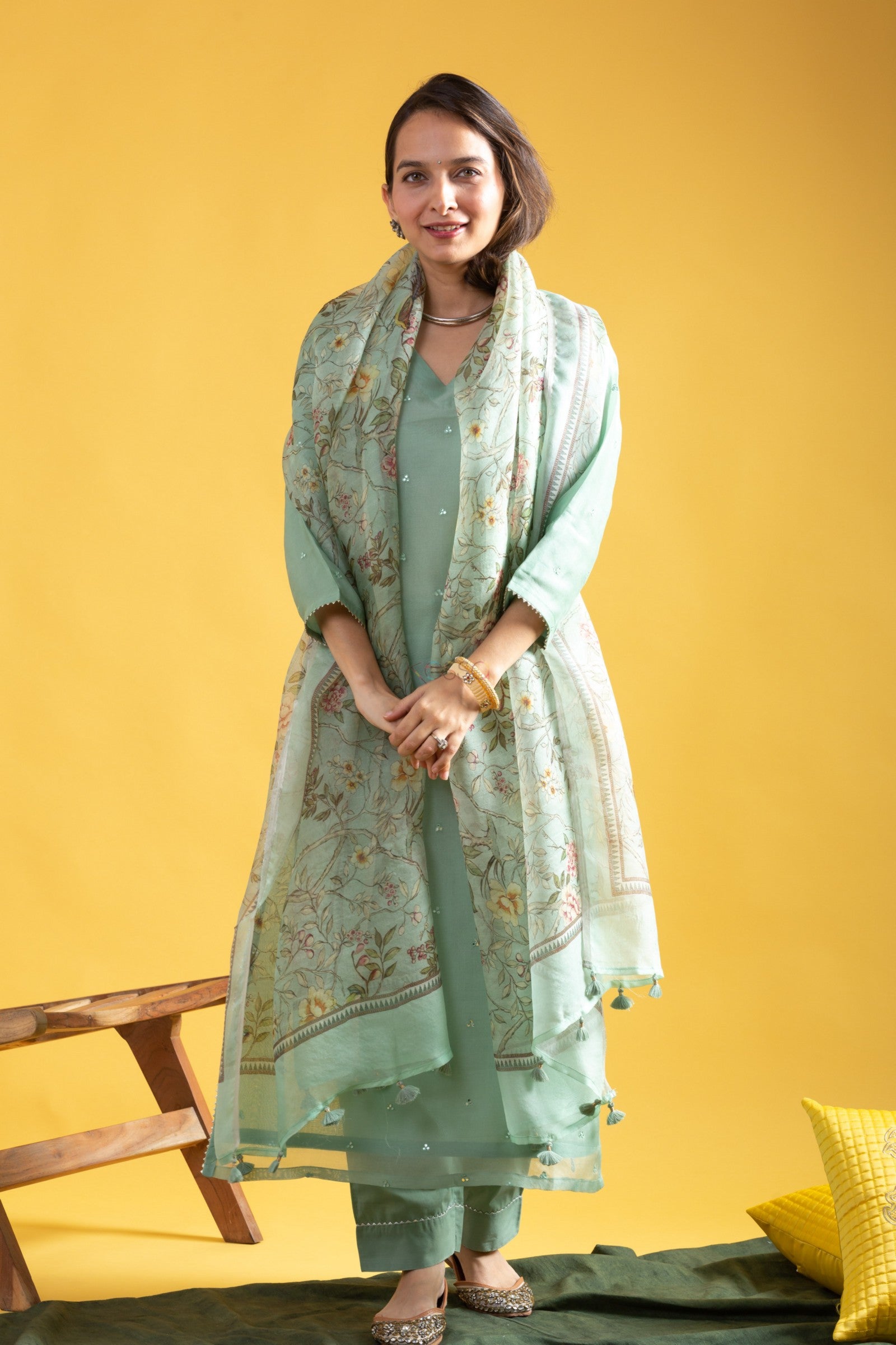 Simple and Elegant Pastel Green Kurti