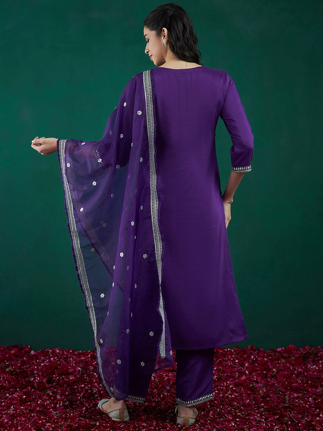 Women Embroidered VISCOSE CHANDERI kurta set
