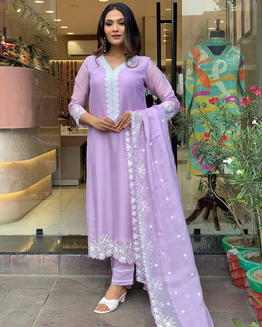 Women Embroidered PURE RUSSIAN SILK kurta set