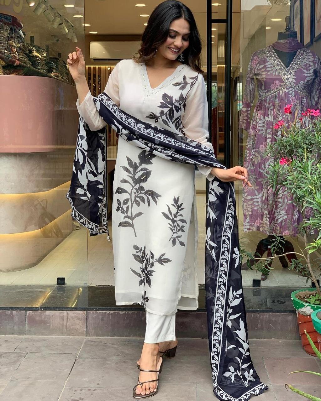 Women Leaf Print Straight Kurta Suit Set