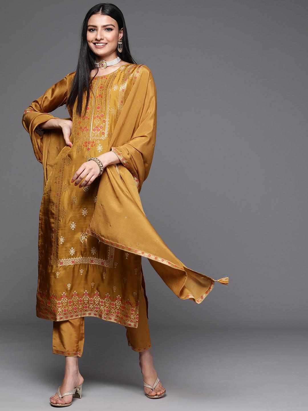 Women Special Jacquard Work Kurta Set And Dupatta
