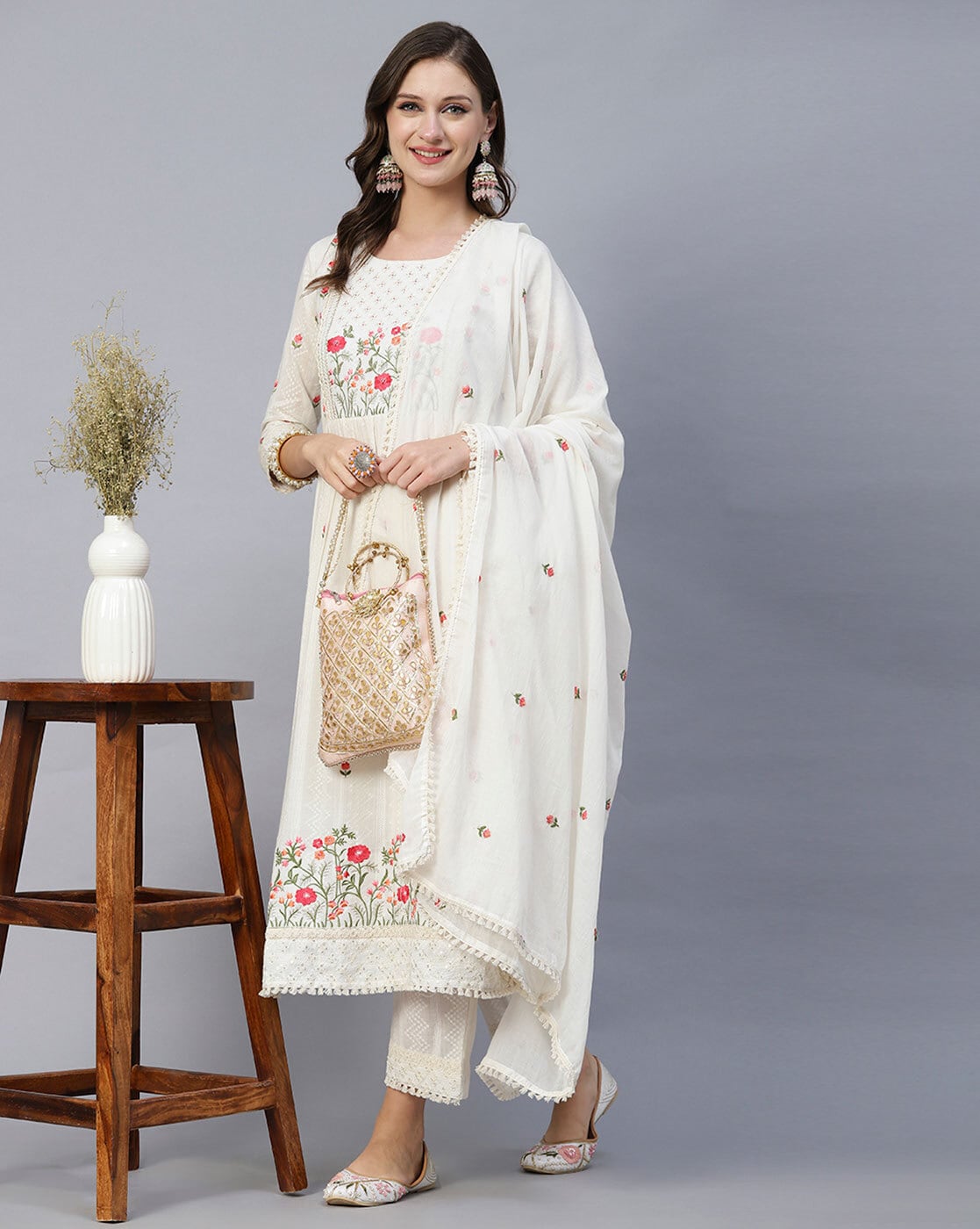 Women heavy Embroidered Viscose Rayon Blend kurta set