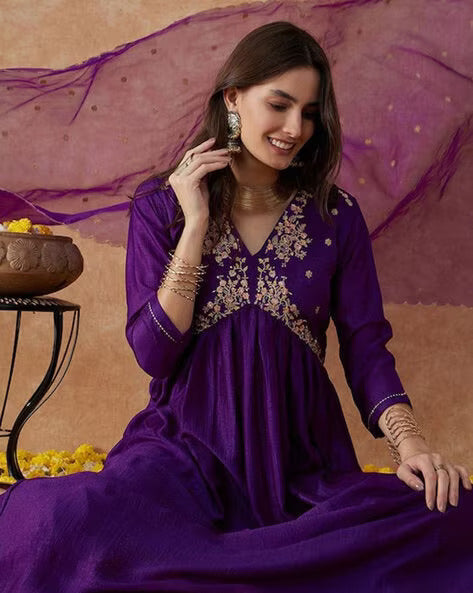 Women Kurta with Pant & Dupatta