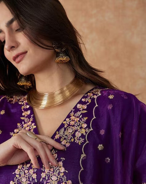 Women Kurta with Pant & Dupatta