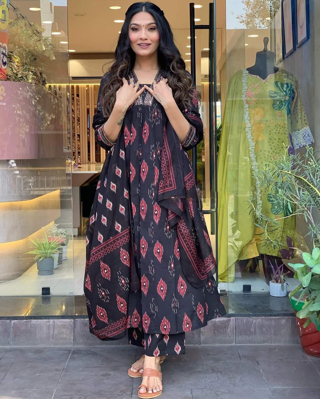WOMEN'S A LINE KURTA SET