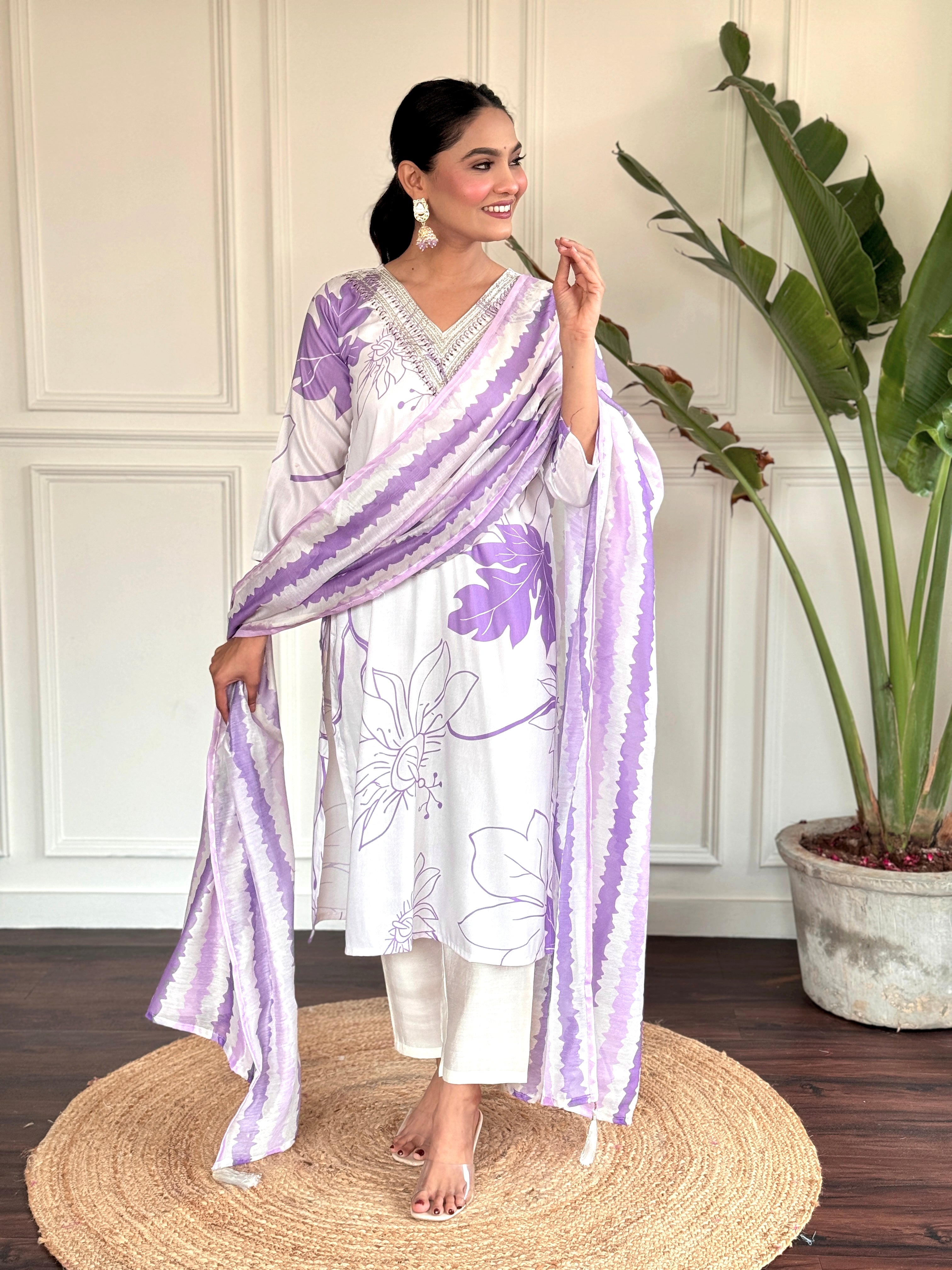Women Embroidered Straight Kurta with Pants & Dupatta Set For Girls And Women ( white )