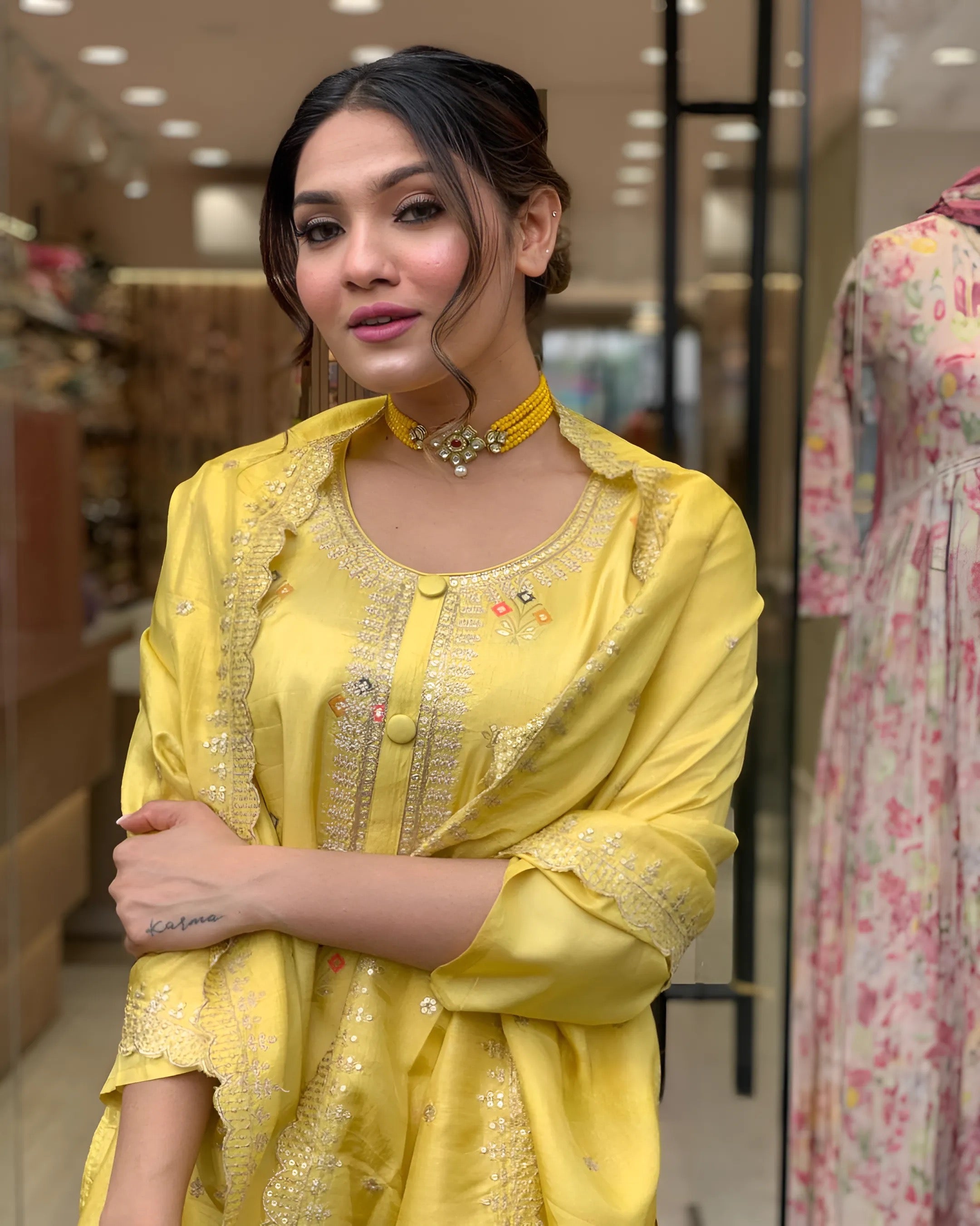 Women Embrodairy JAcquard Stright Kurta Set