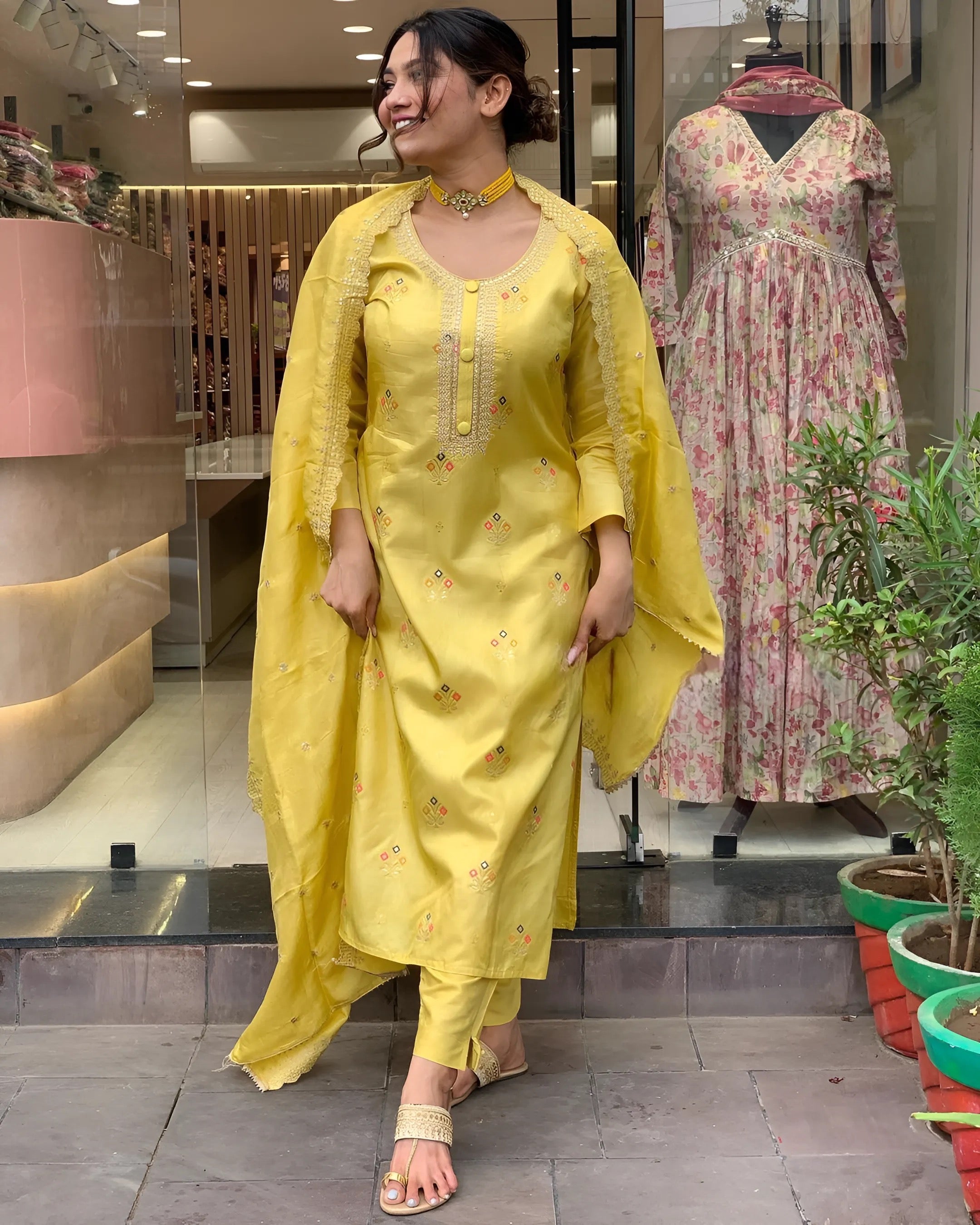 Women Embrodairy JAcquard Stright Kurta Set