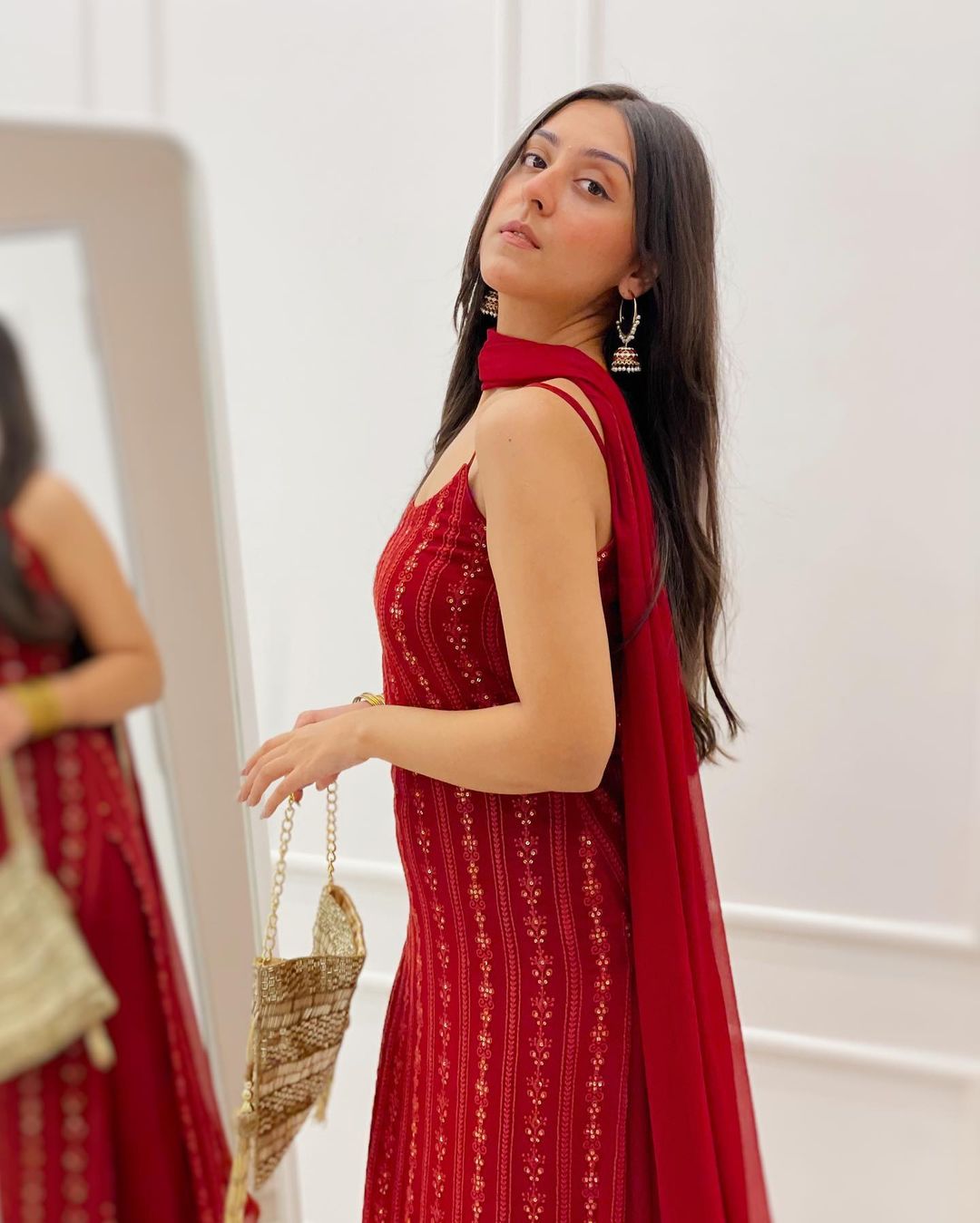 Women Lace Straight Kurta & Sharara with Dupatta Set