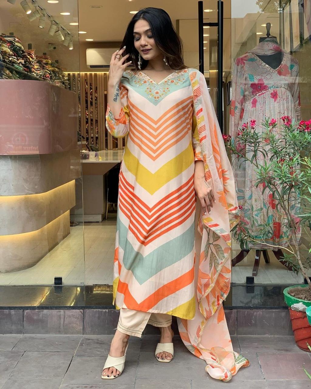 Women Printed Straight Kurta Suit Set